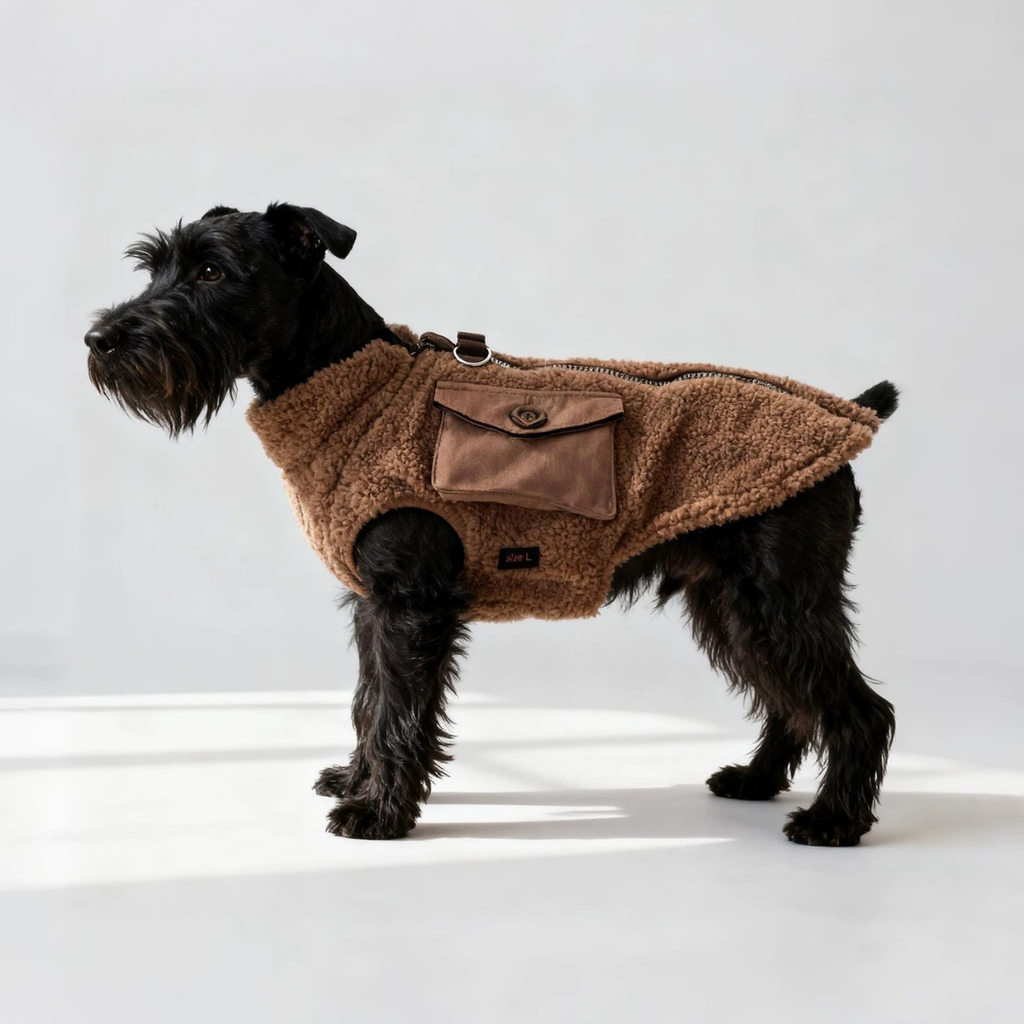 La Chaqueta Utilitaria "Teddy Trekker"